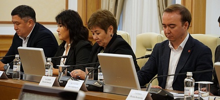 В Архиве Президента РК прошел круглый стол и выставка к 30-летию Конституции фото галереи 2